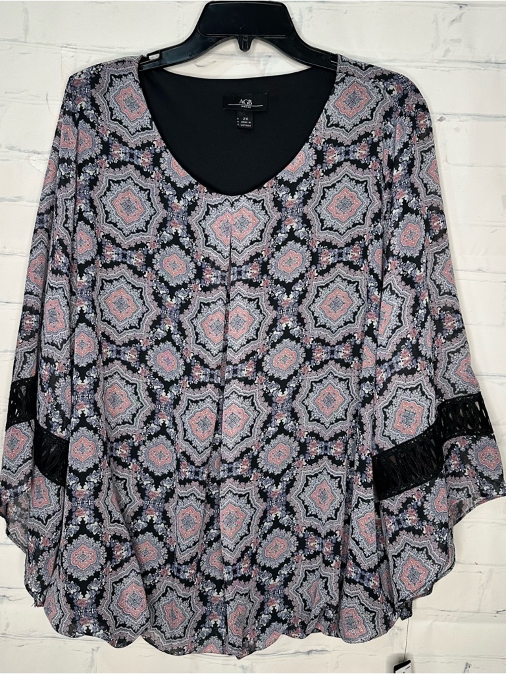 Women’s AGB Size 2XL Multi Color Long Sleeve Top - Brand New with Tags!